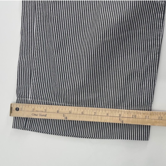 Talbots Deck Pant Women's Black White Stripe Wide Leg Cropped Pants Size 14 - Picture 8 of 10